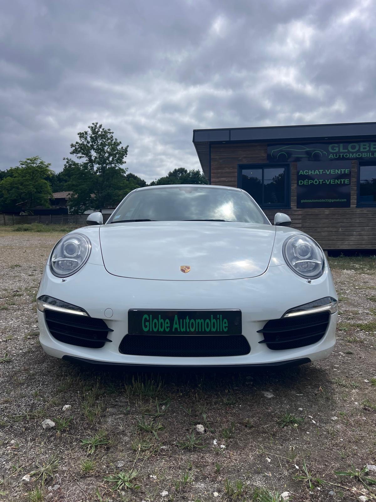 Porsche 911 Carrera 4S — photo 2